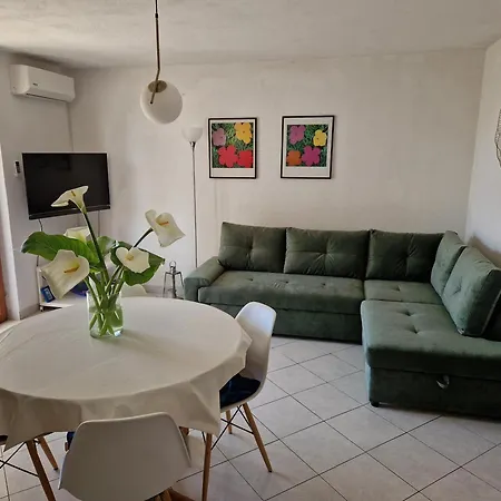 Bugenvila1 * Rogoznica (Sibenik-Knin)