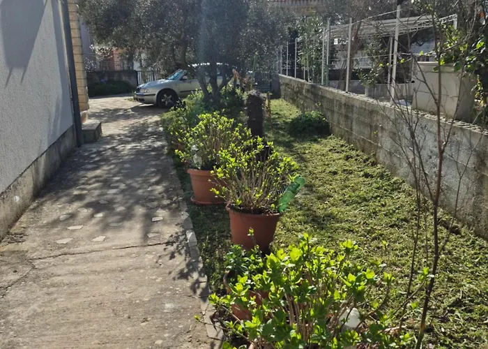 Bugenvila1 Apartment